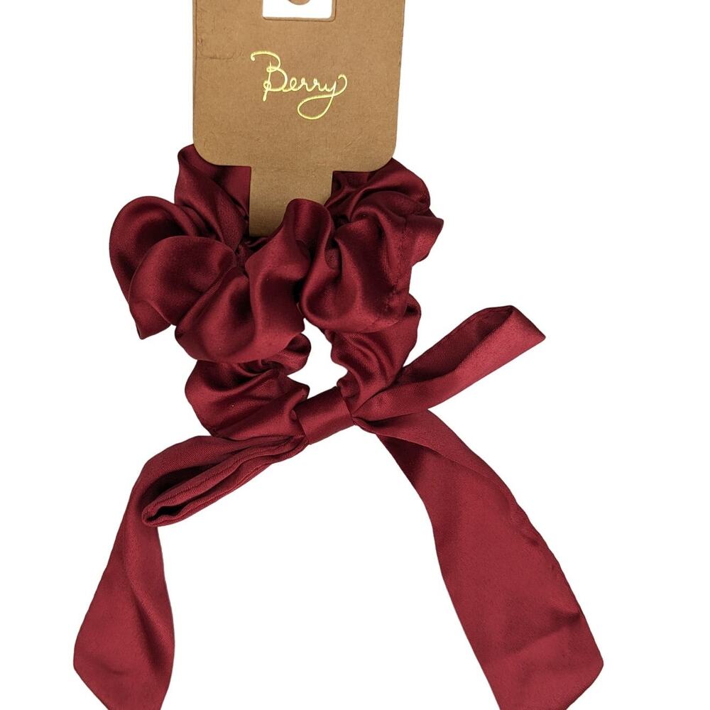 Berry Holiday Red Hair Scrunchie Bow Set Ponytail Holder Accessories - Picture 4 of 4